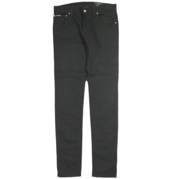 DOLCE＆GABBANA ドルチェアンドガッバーナ イタリア製 ロゴプレート付き ブラックスキニーデニムパンツ GY07LD / G8GW6 48 Black ジーンズ | 