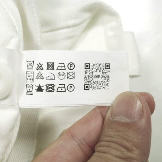 新品 ZARA ザラ BERMUDA RELAXED FIT バミューダペインターショーツ 1957/401/250 40 WHITE ショートパンツ ボトムス g24029 |  | 09