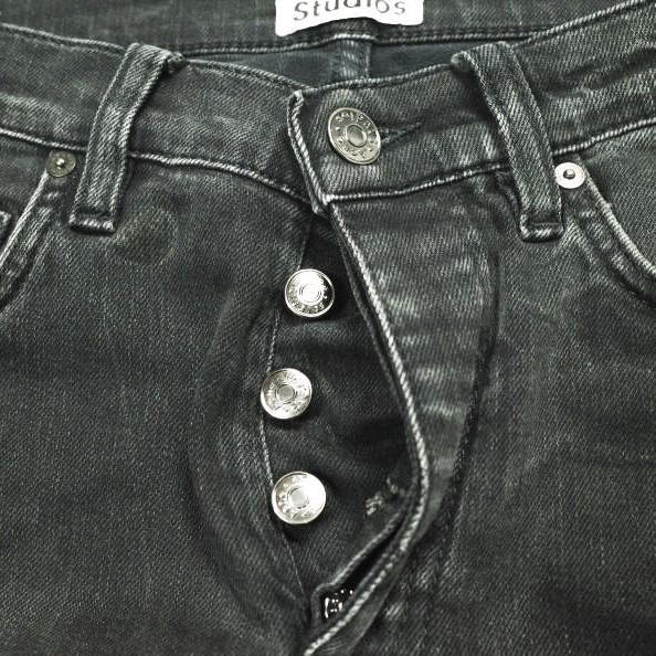 Acne Studios アクネストゥディオズ イタリア製 5ポケットスキニーデニムパンツ 28 FADED BLACK スリム ジーンズ ボタンフライ ボトムス |  | 04