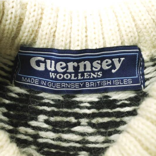 GUERNSEY WOOLLENS ガンジーウーレンズ イギリス製 ICEMAN TWOTONE SWEATER アイスマン求心柄セーター 38 Natural/Black ニット g24423 |  | 06