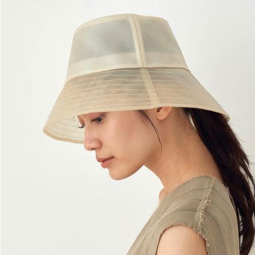 La Maison de Lyllis x ADAM ET ROPE メゾンドリリス アダムエロペ 別注 GRASS POTHAT メッシュナイロンバケットハット 57cm オフホワイト |  | 01
