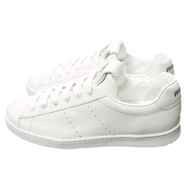 新品 MIU MIU ミュウミュウ イタリア製 ロゴプリント レザーローカットスニーカー 2024年モデル DNC120 40(25-26cm) WHITE シューズ g24619 |  | 01