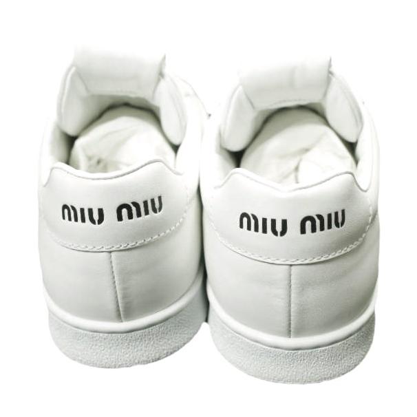新品 MIU MIU ミュウミュウ イタリア製 ロゴプリント レザーローカットスニーカー 2024年モデル DNC120 40(25-26cm) WHITE シューズ g24619 |  | 03