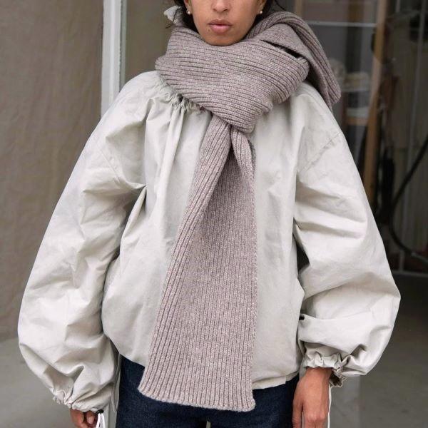 新品 BASERANGE ベースレンジ 24AW フランス製 MEA SCRAF メリノウール大判マフラー ALASSIO 定価27,280円 スカーフ g24967 |  | 02