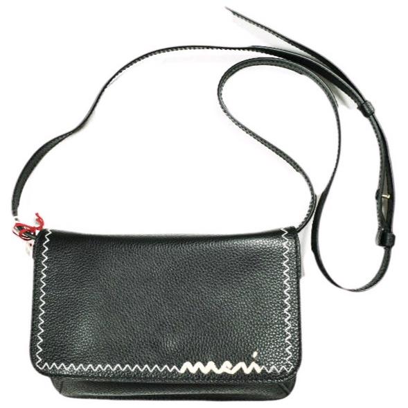 新品 MARNI マルニ 25SS Mending Black Leather Shoulder Bag 2WAY レザーショルダーバッグ PHMO0038U1 P6533 BLACK(00N99) 定価157,300円 | 