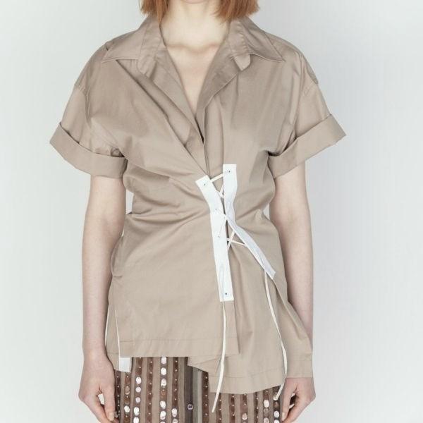新品 DRIES VAN NOTEN ドリスヴァンノッテン 24SS CLICK 8329 W.W.SHIRT レースアップシャツ 241-010752-8329-101 36 SAND 定価90,200円 |  | 02