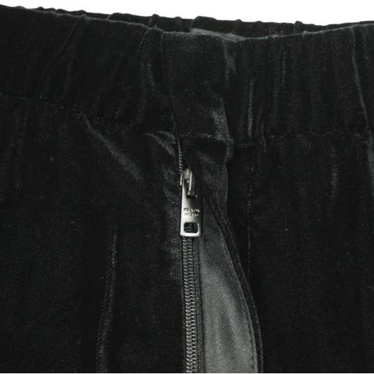 PRADA プラダ Velvet Drawstring Pants アップリケロゴ ベルベットドローストリングパンツ SPH180 S221 1Z6A M BLACK ベロア イージー |  | 07