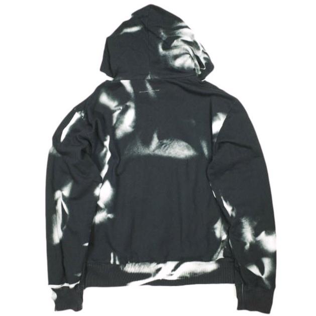 MM6 Maison Margiela 23AW メンズ ブリーチ加工 スウェットジップパーカー S52GU0210 S25603 XXL BLACK メゾンマルジェラ 定価113,300円 |  | 01