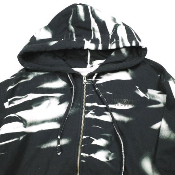 MM6 Maison Margiela 23AW メンズ ブリーチ加工 スウェットジップパーカー S52GU0210 S25603 XXL BLACK メゾンマルジェラ 定価113,300円 |  | 04