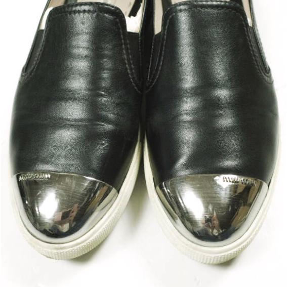 MIU MIU ミュウミュウ メタリックトゥ レザースリッポン 5S9563 38(25cm) BLACK サイドゴア スニーカー シューズ g26865 |  | 04