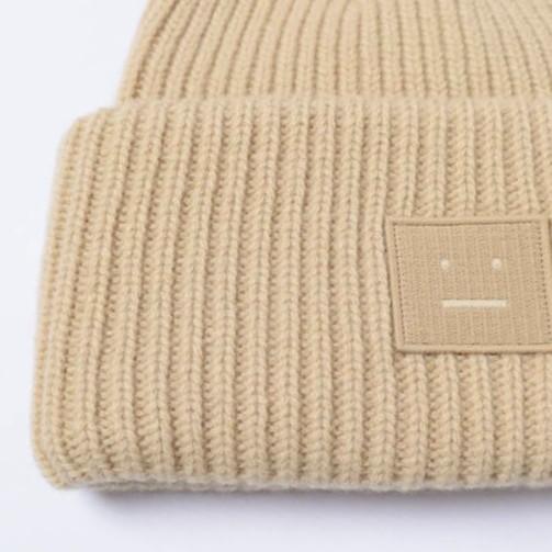 新品 Acne Studios アクネストゥディオズ LARGE FACE LOGO BEANIE ラージフェイスロゴビーニー FA-UX-HATS000063 BISCUIT BEIGE ニット帽 |  | 04