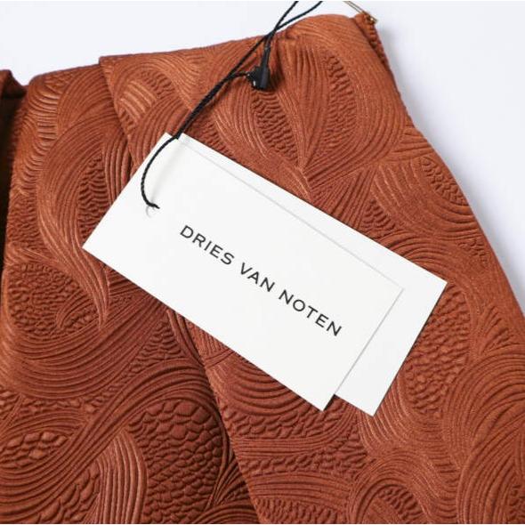 新品 DRIES VAN NOTEN ドリスヴァンノッテン 25AW SONISTA 2162 W.W.SKIRT アラベスク柄エンボス加工タックスカート 36 RUST 定価152,900円 |  | 02