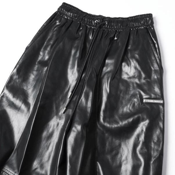 新品 PRANK PROJECT プランクプロジェクト 23AW Synthetic Leather Voluminous Wide Pants フェイクレザーボリュームワイドパンツ 34 BLACK |  | 04