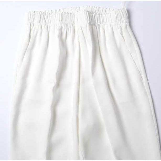 新品 forte_forte フォルテ フォルテ イタリア製 10660 my pants レーヨンテーパードイージーパンツ 871-81517 1(M) WHITE 定価69,300円 |  | 04