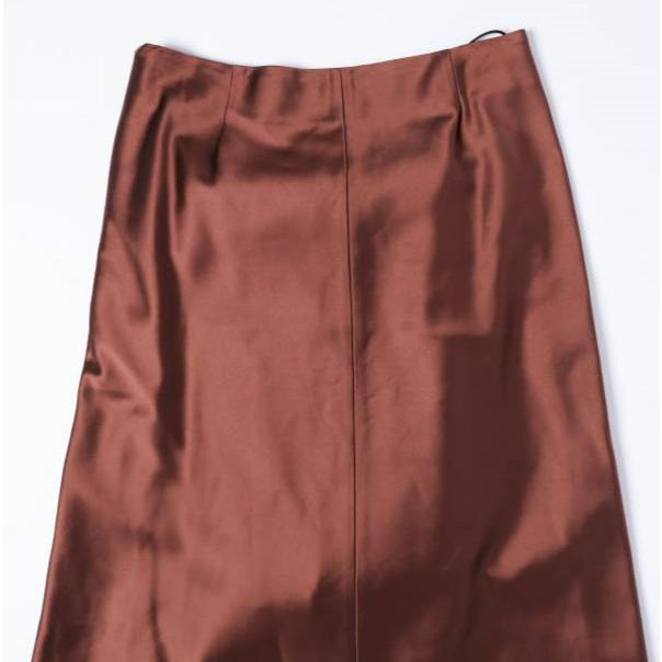 新品 forte_forte フォルテ フォルテ イタリア製 ストレッチサテン ミディスカート 10640 my skirt 871-81600 1(M) Chocolate 定価75,900円 |  | 06