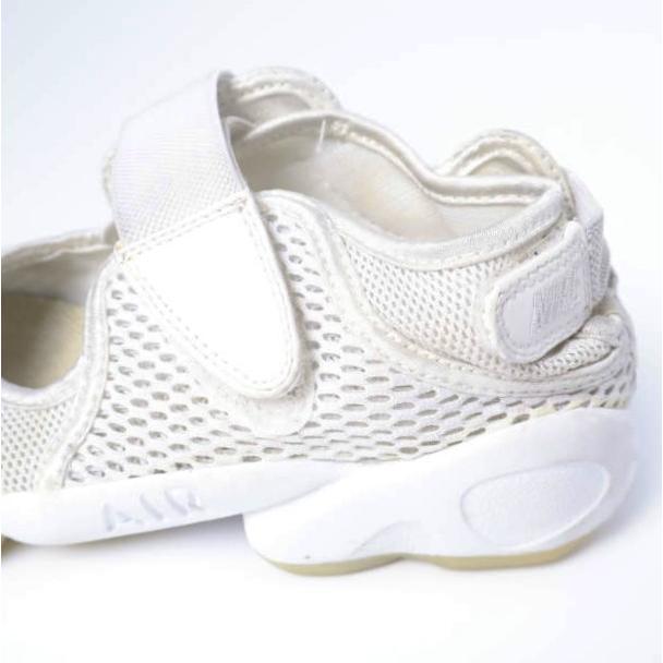 NIKE ナイキ WMNS AIR RIFT BREEZE ウィメンズ エアリフト ブリーズ 848386-100 US6(23cm) WHITE/PURE PLATINUM 足袋 ベルト テープ g27356 |  | 07