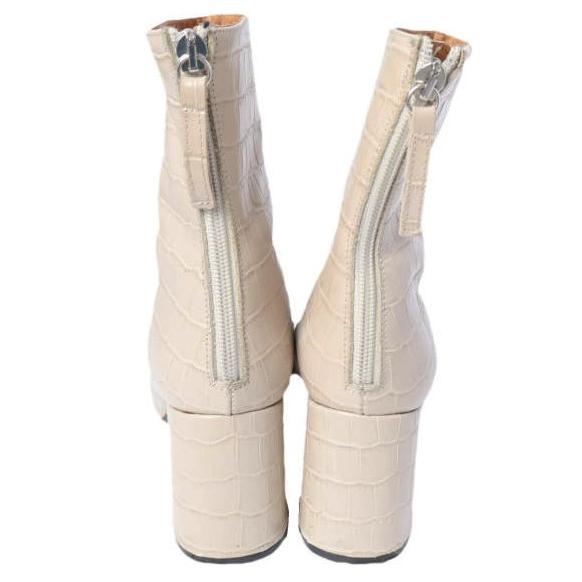 ANGEL ALARCON アンヘルアラルコン 型押しレザー スタックヒール ショートブーツ 36(23cm) NUDE Demi-Luxe BEAMS シューズ g27378 |  | 03