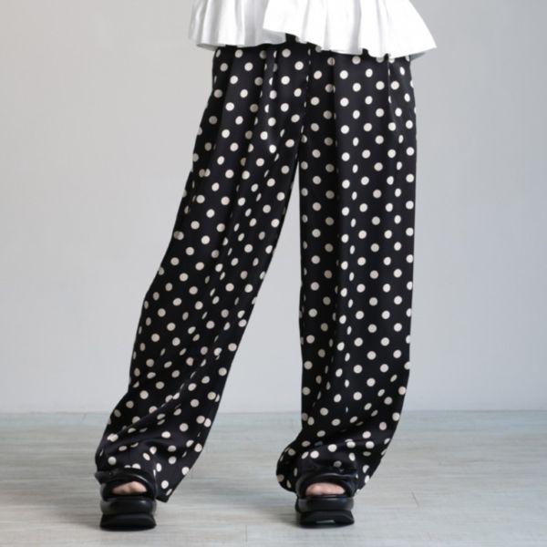 CEaRET シーレット 25SS Dot Tuck Gather Curve Pants ドットタックギャザーカーブパンツ 252005 2 BLACK イージー バレルパンツ ボトムス |  | 02