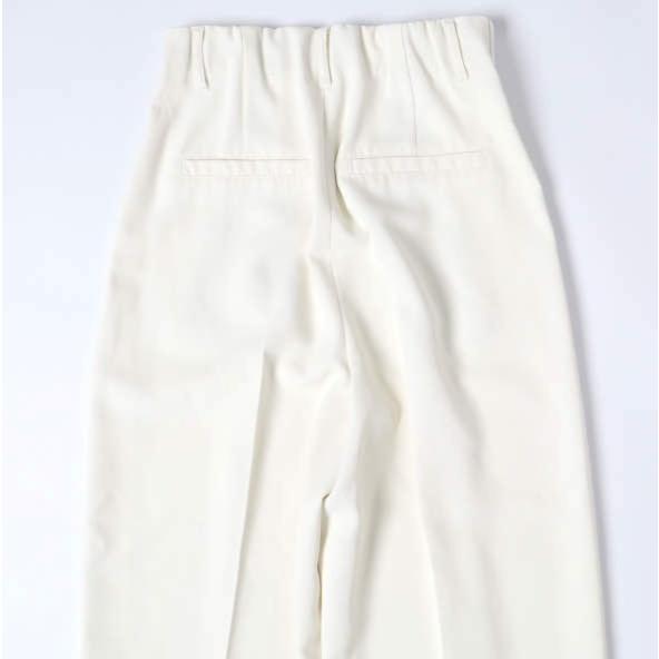 CEaRET シーレット 24AW ワイドストレートパンツ 243009 1 OFF WHITE バギー 1タック イージー ボトムス g27432 |  | 04