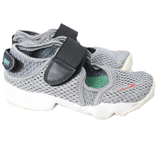 NIKE ナイキ J RIFT 2 リフト 2 キッズモデル FB5523-001 13C(19cm) クールグレー/ブラック/スタジアムグリーン スニーカー シューズ |  | 02