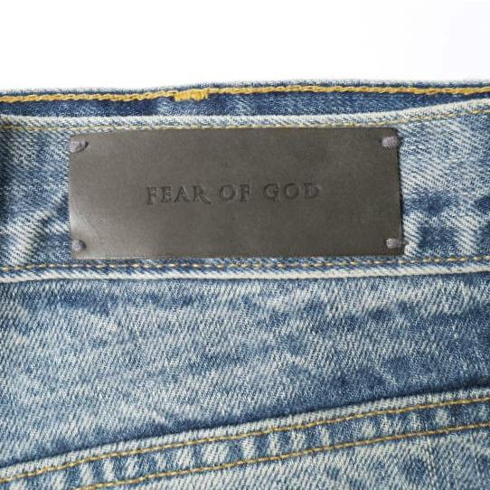 FEAR OF GOD フィアオブゴッド SELVEDGE DENIM BLEACH VINTAGE JEAN 裾ジップ 5Pセルビッチデニムパンツ 5C-17-SDVJ 31 定価117,700円 |  | 07