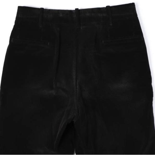 TUKI ツキ 日本製 CORDUROY WIDE SHORTS / O.D 8ウェール コーデュロイ ワイドショーツ 0167 3 Olive Drab ショートパンツ 定価52,800円 |  | 06