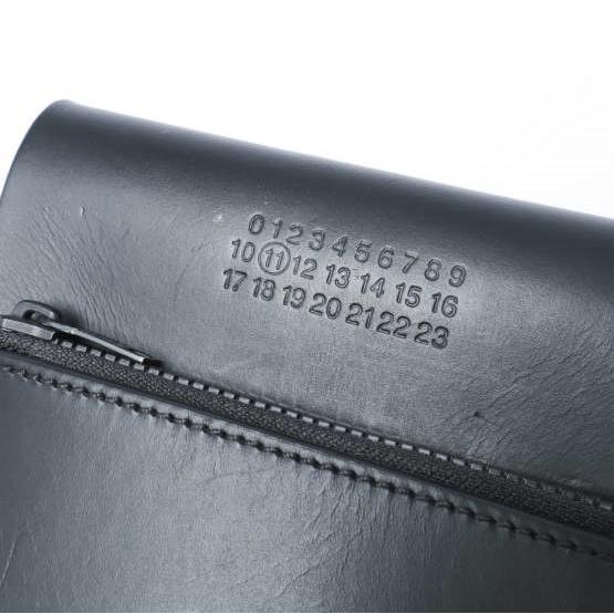 Maison Margiela 11 メゾンマルジェラ 21SS イタリア製 Coin Case Leather Pouch コインケースレザーポーチ BLACK ネックレス ミニバッグ |  | 03