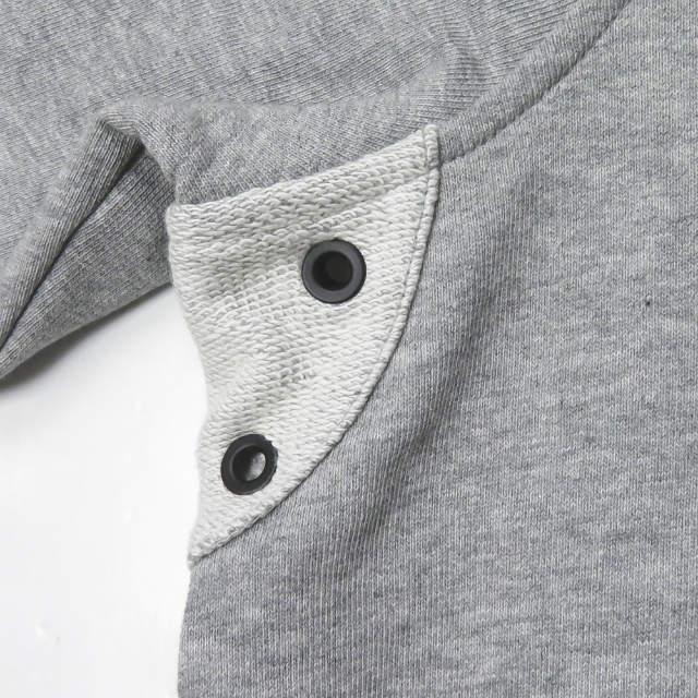 新品 QASIMI カシミ 19SS HARROUDA - SWEATSHIRT WITH DRAWSTRING ドローストリングスウェット JE02 S グレー トレーナー トップス g3007 |  | 06