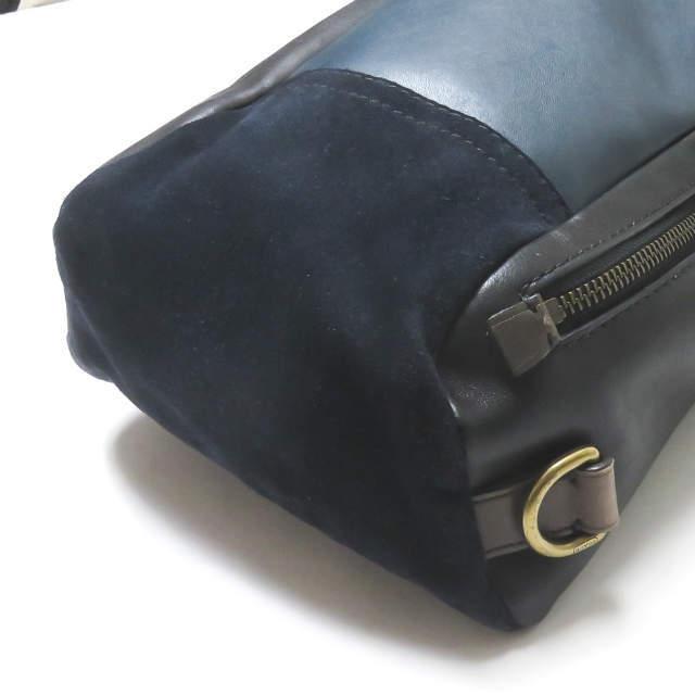 COACH コーチ レザーボディバッグ M1373-70796 ネイビー/ブラック スリングバッグ ウエストバッグ カバン g3215 |  | 05