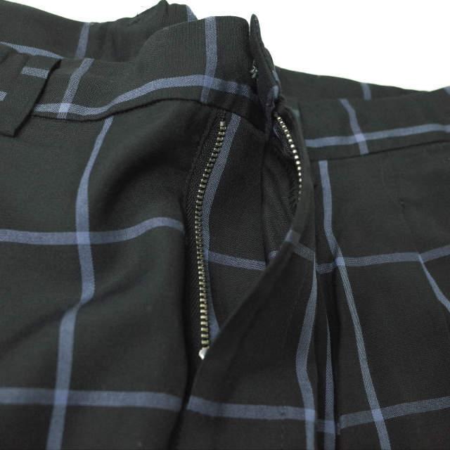 URU ウル 日本製 レーヨンチェック2タックショーツ 14SOP06 2 ブラック ショートパンツ ボトムス g4107 |  | 04