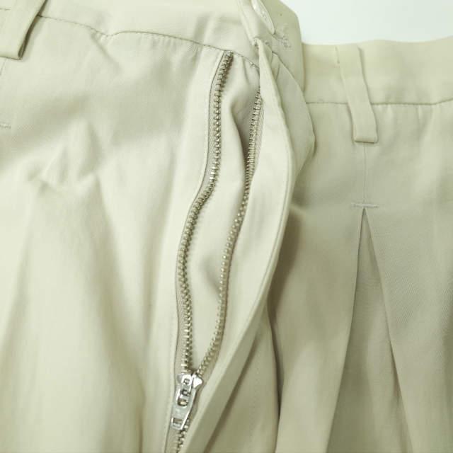 URU ウル 日本製 コットンツイルタックワイドパンツ 14FUP08 2 ベージュ テーパード ボトムス g4108 |  | 04