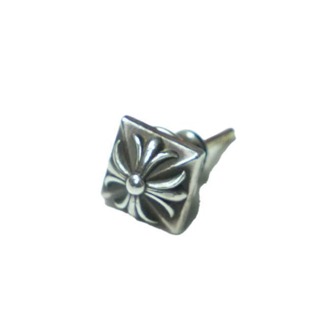 CHROME HEARTS クロムハーツ CHプラスピラミッドスタッドピアス シルバー シルバー925 片耳用 アクセサリー g5724 | 