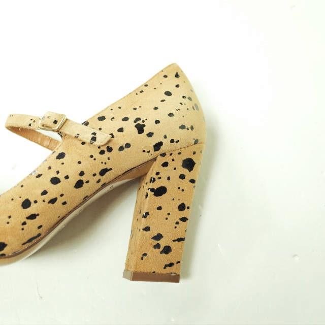 新品 CHIE MIHARA チエミハラ GIA アニマル柄 スエードストラップヒールパンプス 361/2(23-23.5cm) TAN チャンキー シューズ g5911 |  | 07