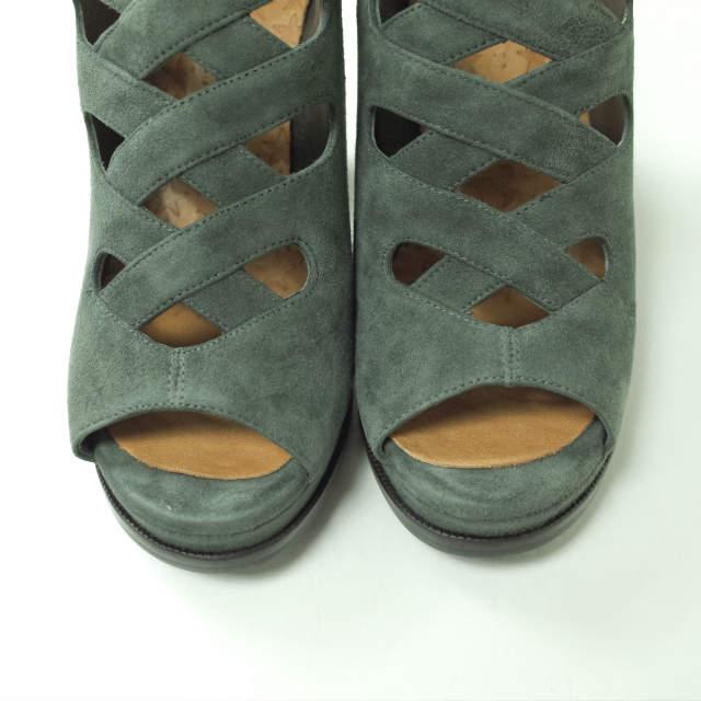 新品 CHIE MIHARA チエミハラ EAST カットワークブーティサンダル 36(22.5-23cm) GRAY スエード サイドジップ ヒール シューズ g5919 |  | 04