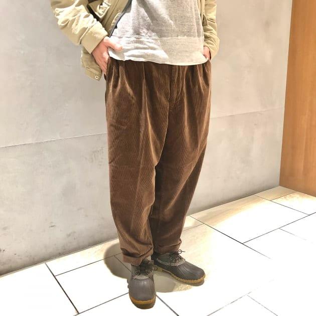 BEAMS PLUS ビームスプラス 2プリーツ コーデュロイトラウザーズ BEAMS PLUS ビームスプラス 2プリーツ コーデュロイトラウザーズ