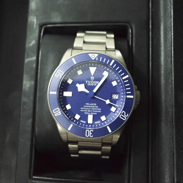 TUDOR チューダー チュードル Pelagos ペラゴス 25600TB 自動巻き ブルーダイアル ブルー文字盤 ウォッチ 腕時計 付属品完備 g7588 |  | 03