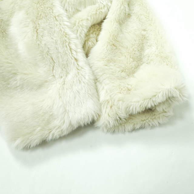 TOGA トーガ 15AW フェイクファージャケット TA52-FC074 36 オフホワイト コート アウター g8303 |  | 05