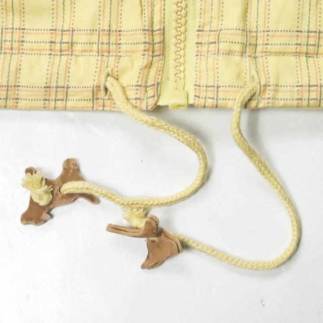 テンダーパピー TENDER PUPPY リバーシブルジップアップベスト L イエロー スタンドカラー チェック/ソリッド トップス |  | 09