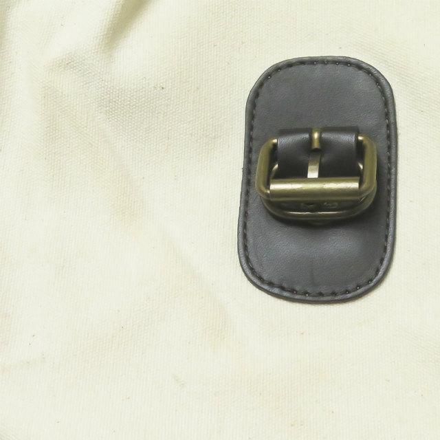 ウプラ Upla アダムエロペ限定 ORIGINAL SIZE SHOULDER BAG キャンバスレザー ハンティングショルダーバッグ オフホワイト/ブラック BESACE カバン |  | 06