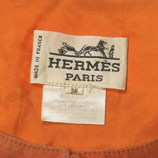 エルメス HERMES フランス製 馬車柄プリント スエードシルクベスト 36 オレンジ ジレ トップス |  | 02