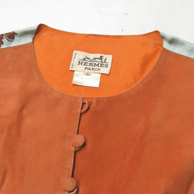 エルメス HERMES フランス製 馬車柄プリント スエードシルクベスト 36 オレンジ ジレ トップス |  | 03