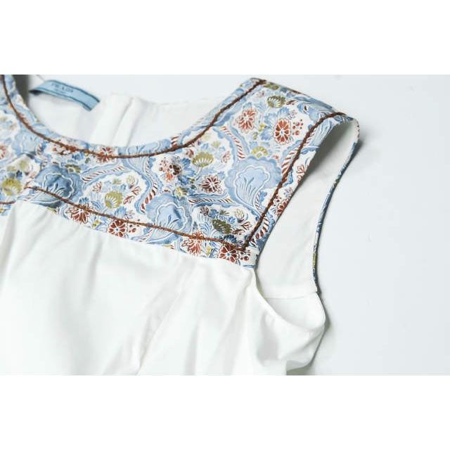 プラダ PRADA イタリア製 シルクジャガードコットンノースリーブブラウス P986AR S151 36 ホワイト ストレッチ シャツ トップス |  | 03