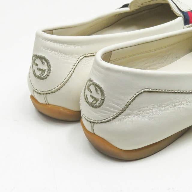 グッチ GUCCI イタリア製 レザードライビングシューズ 35.5(22.5cm) オフホワイト ローファー モカシン シューズ |  | 08