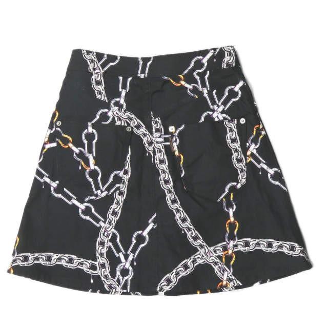 ルイ・ヴィトン LOUIS VUITTON チェーン柄 コットンツイルジップスカート VCCW07 34 ブラック 総柄 ストレッチ ボトムス |  | 01