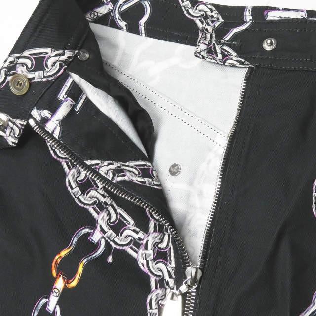 ルイ・ヴィトン LOUIS VUITTON チェーン柄 コットンツイルジップスカート VCCW07 34 ブラック 総柄 ストレッチ ボトムス |  | 03