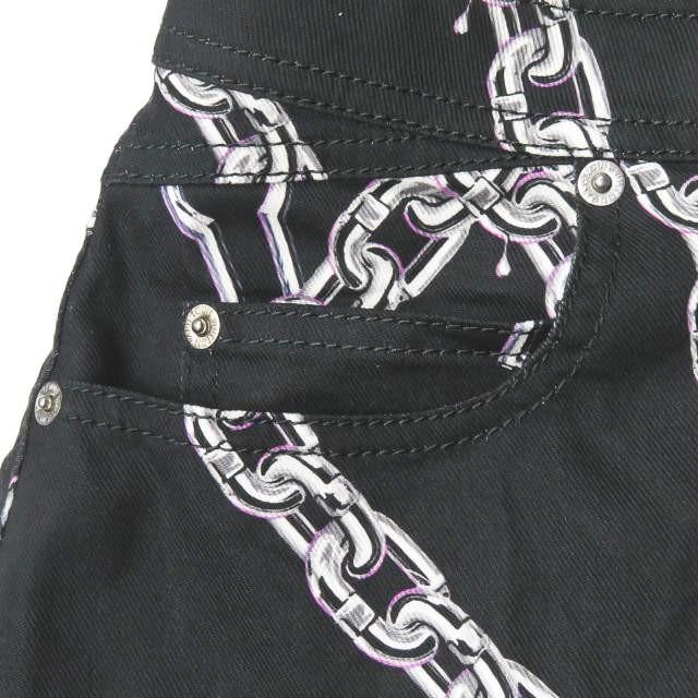 ルイ・ヴィトン LOUIS VUITTON チェーン柄 コットンツイルジップスカート VCCW07 34 ブラック 総柄 ストレッチ ボトムス |  | 04