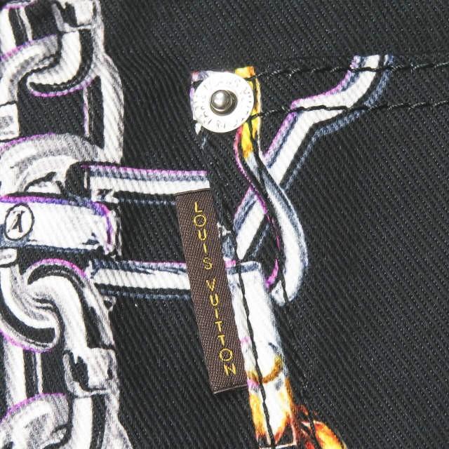 ルイ・ヴィトン LOUIS VUITTON チェーン柄 コットンツイルジップスカート VCCW07 34 ブラック 総柄 ストレッチ ボトムス |  | 06