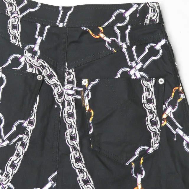 ルイ・ヴィトン LOUIS VUITTON チェーン柄 コットンツイルジップスカート VCCW07 34 ブラック 総柄 ストレッチ ボトムス |  | 08