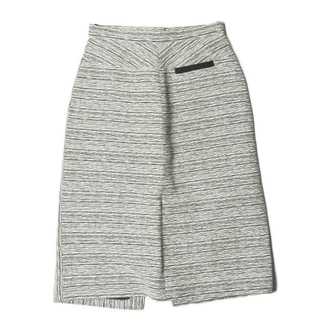 カルヴェン CARVEN ハンガリー製 ジャガードハイウエストスリットスカート 150J08 38 ホワイト ハイウエスト ボトムス |  | 01