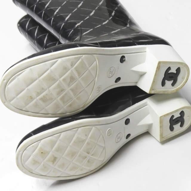 シャネル CHANEL イタリア製 マトラッセ柄 レインブーツ C0229 38(24.5cm程度) ブラック ラバー シューズ |  | 12